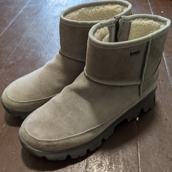 UGG Shoes - Treadlite by UGG